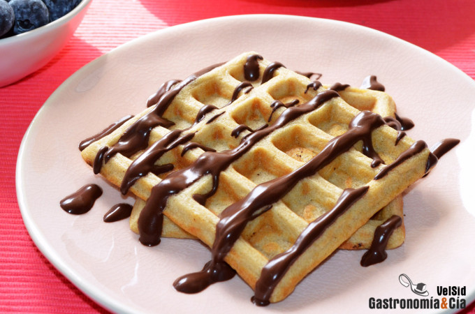 Gofres de avena, receta fácil y saludable para gofrera 