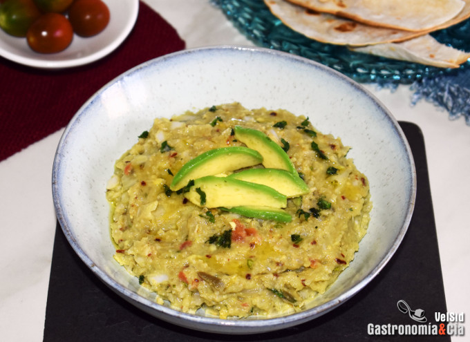 Guacaflor,colimole o guacamole de coliflor