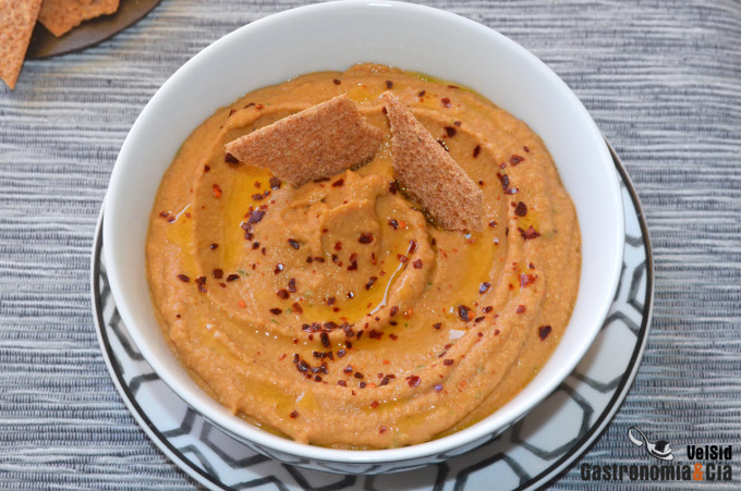 Hummus de garbanzos y berenjenas