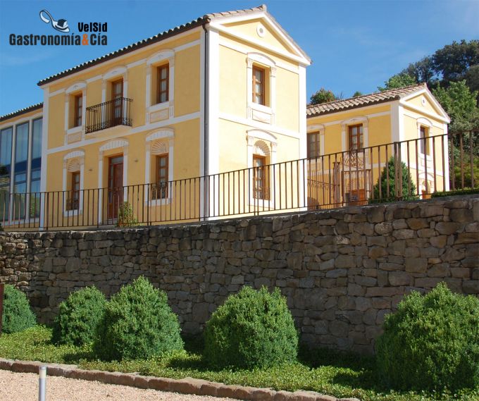 Perspectiva del edificio Bodega Blecua
