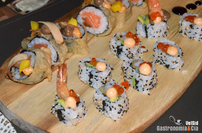 Degustación de sushi y algo más