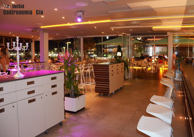 Degustación de sushi y algo más