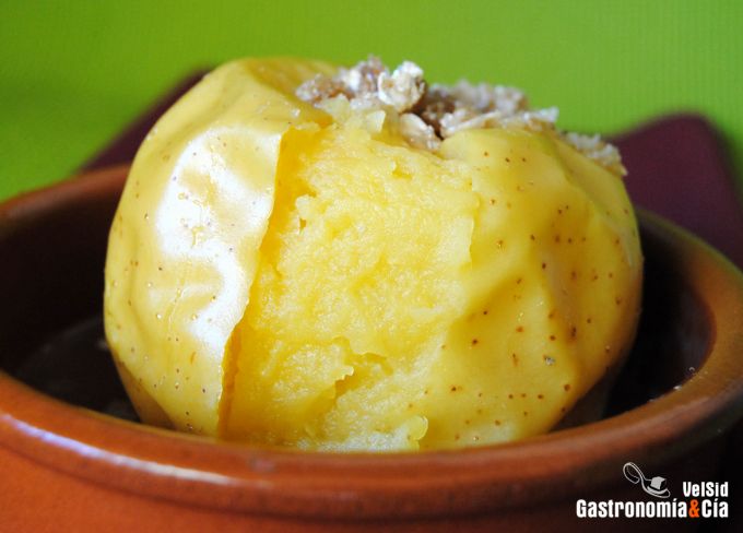 Manzana asada en microondas