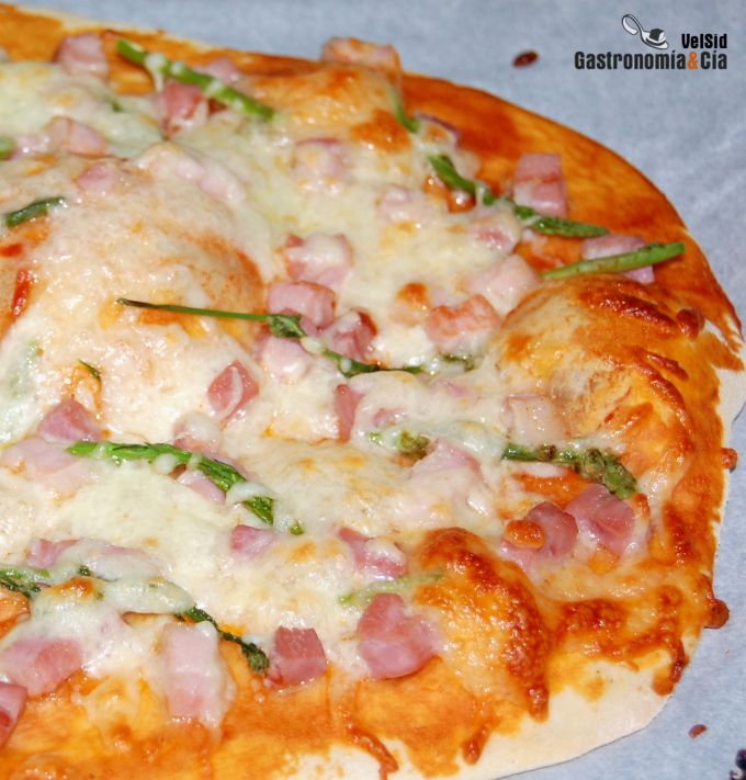 Masa de pizza fácil y casera Receta de Laura - Cookpad