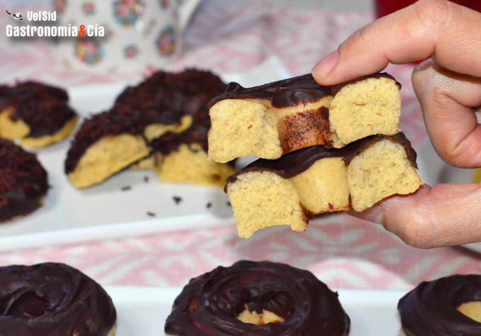 Croissants o donuts de avena y kéfir