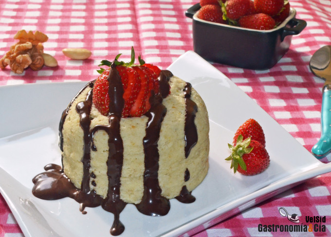 Mugcake de plátano y harina de coco