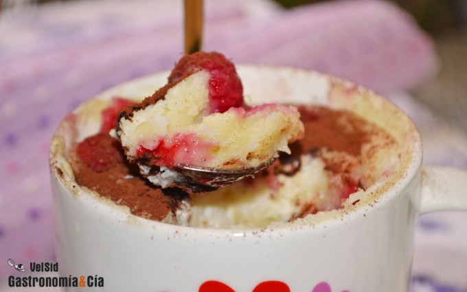 Mugcake de queso y frambuesas