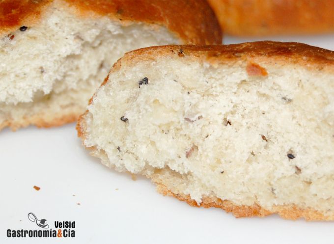 Pan naan con linaza y sésamo negro