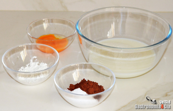 Natillas de chocolate en el microondas