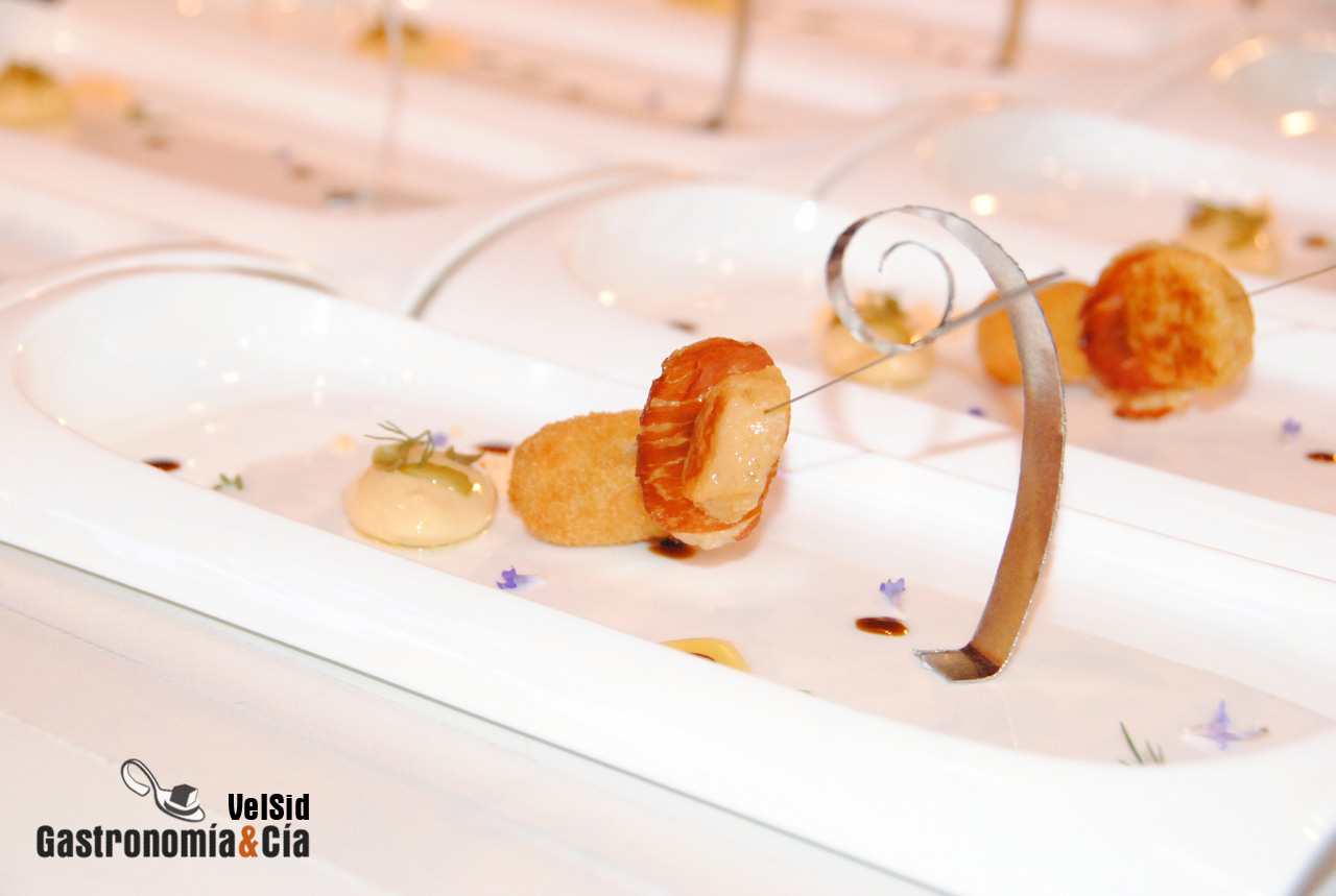 Pata de cangrejo con granada