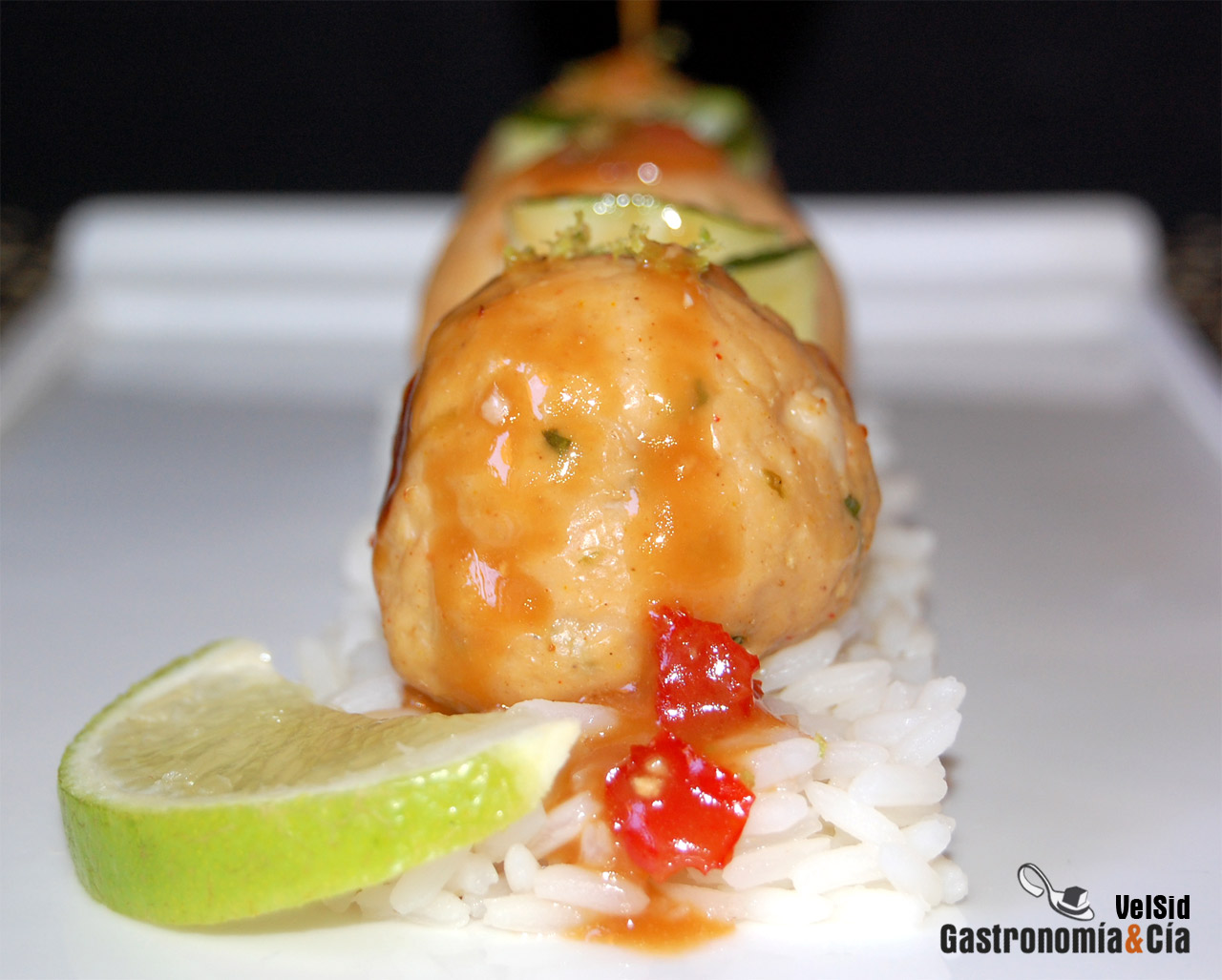 Albóndigas de pollo y mango