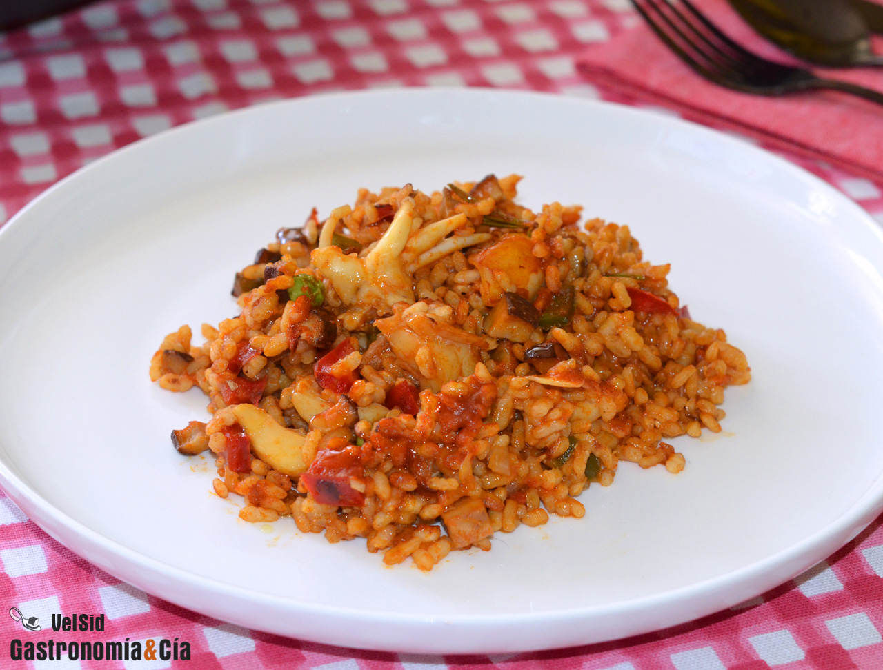 Arroz con sepia, shiitake y romero