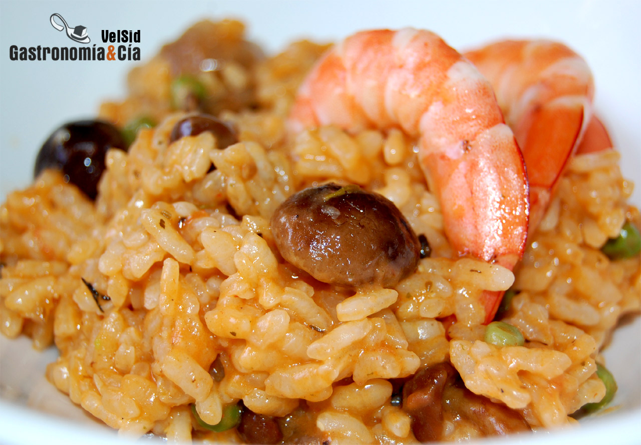 Arroz con setas y langostinos