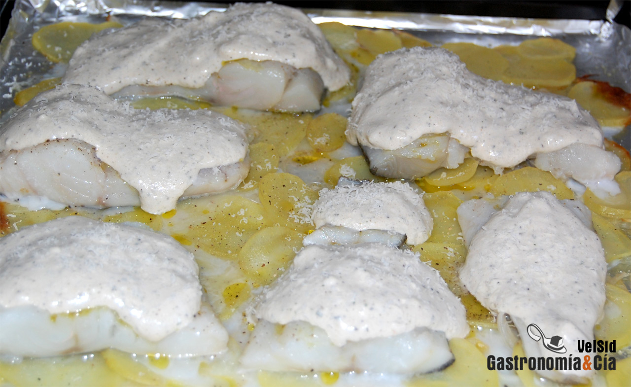 Bacalao con muselina de pesto y aire de limón