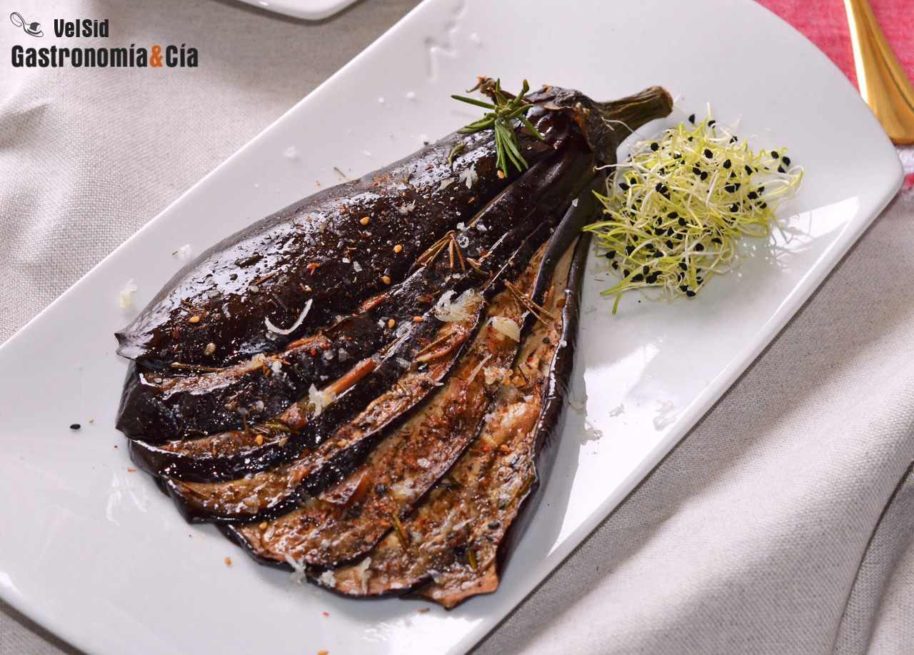 Berenjenas en abanico al horno