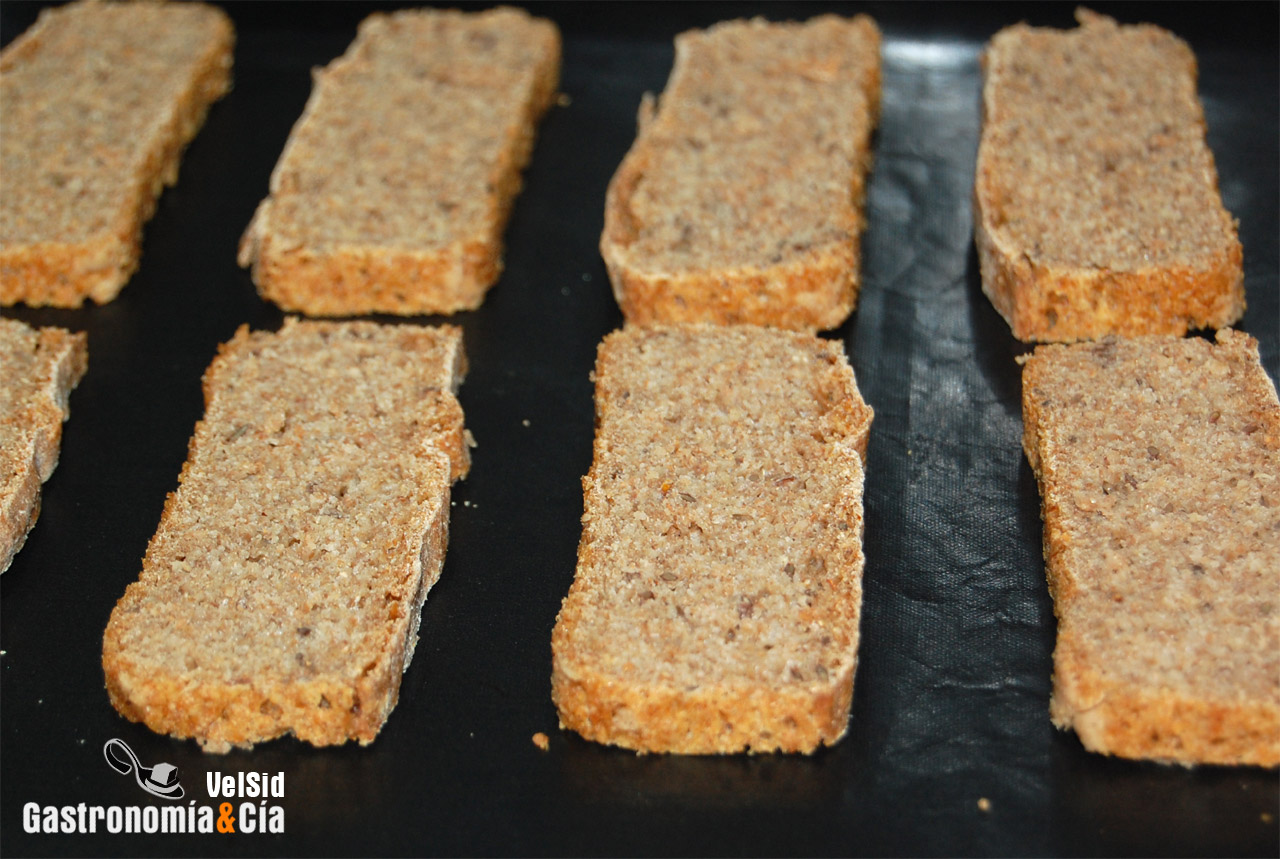 Biscotes de centeno y linaza