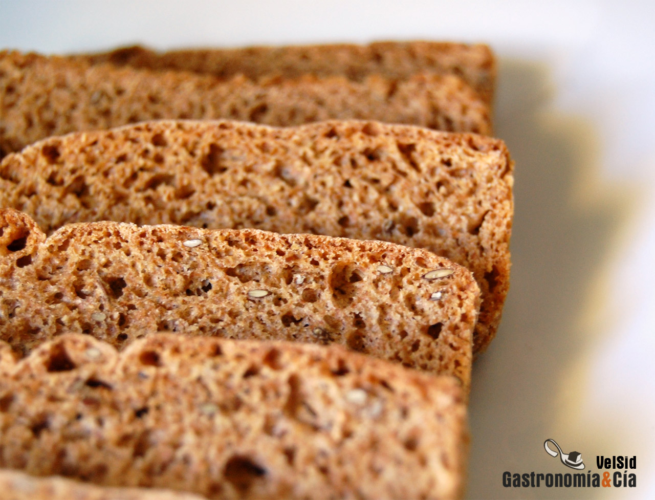 Biscotes de centeno y linaza
