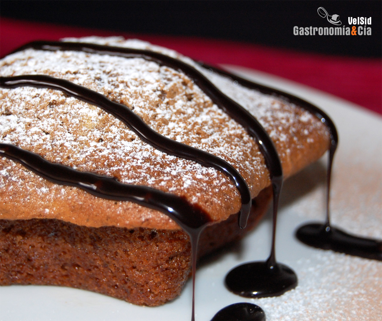 Bizcocho de almendras y chocolate