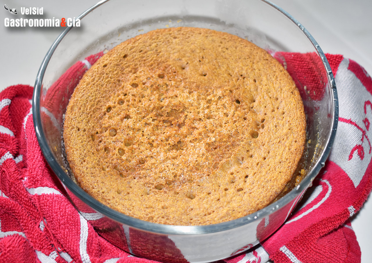 Bizcocho de calabaza y sirope de arce