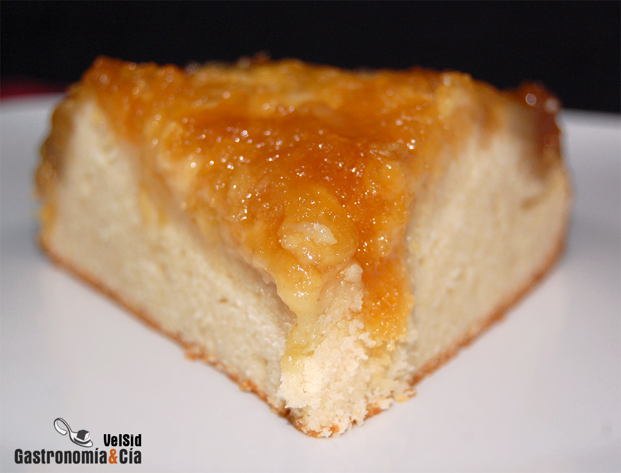 Bizcocho de manzana y canela