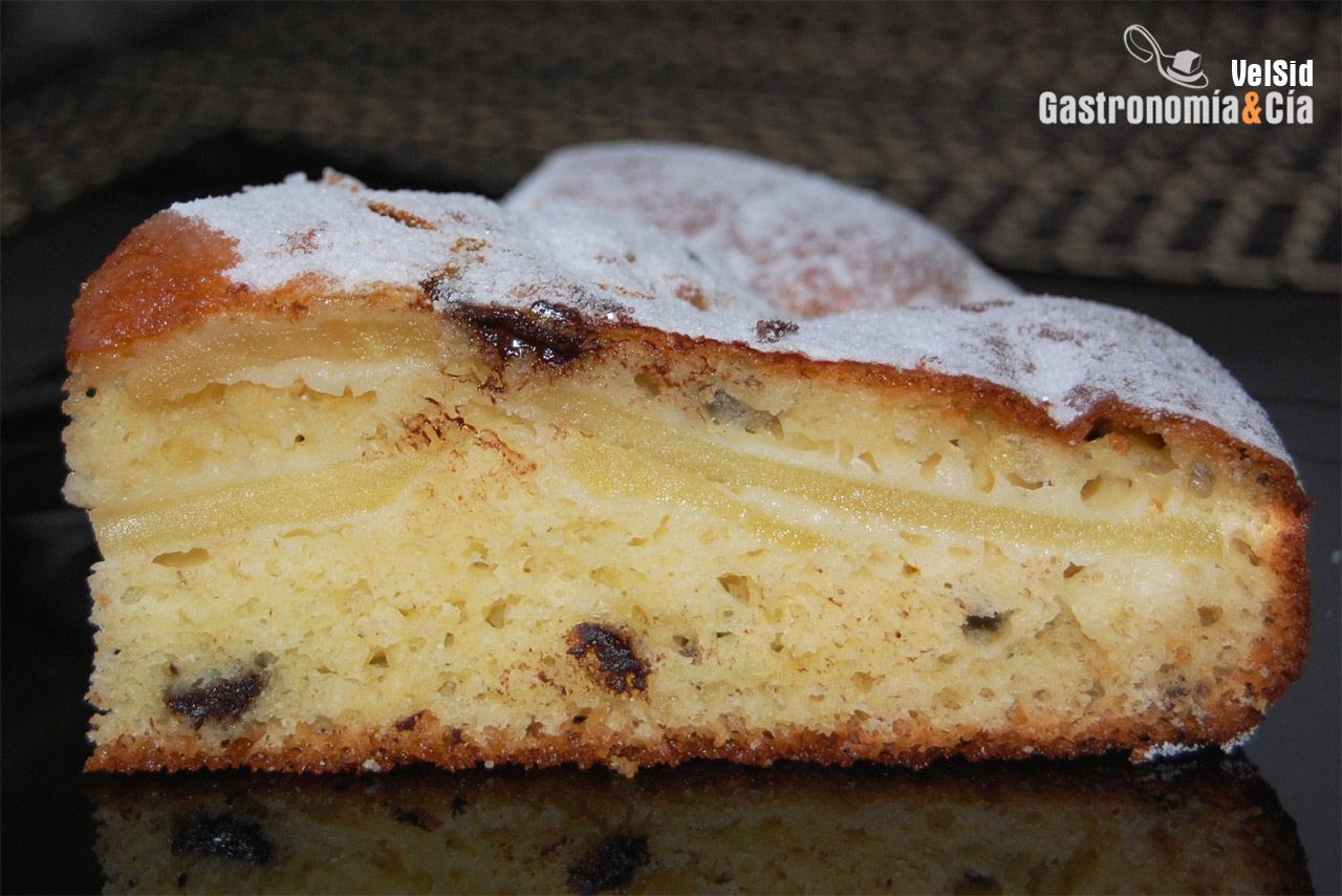 Bizcocho de manzana y chocolate