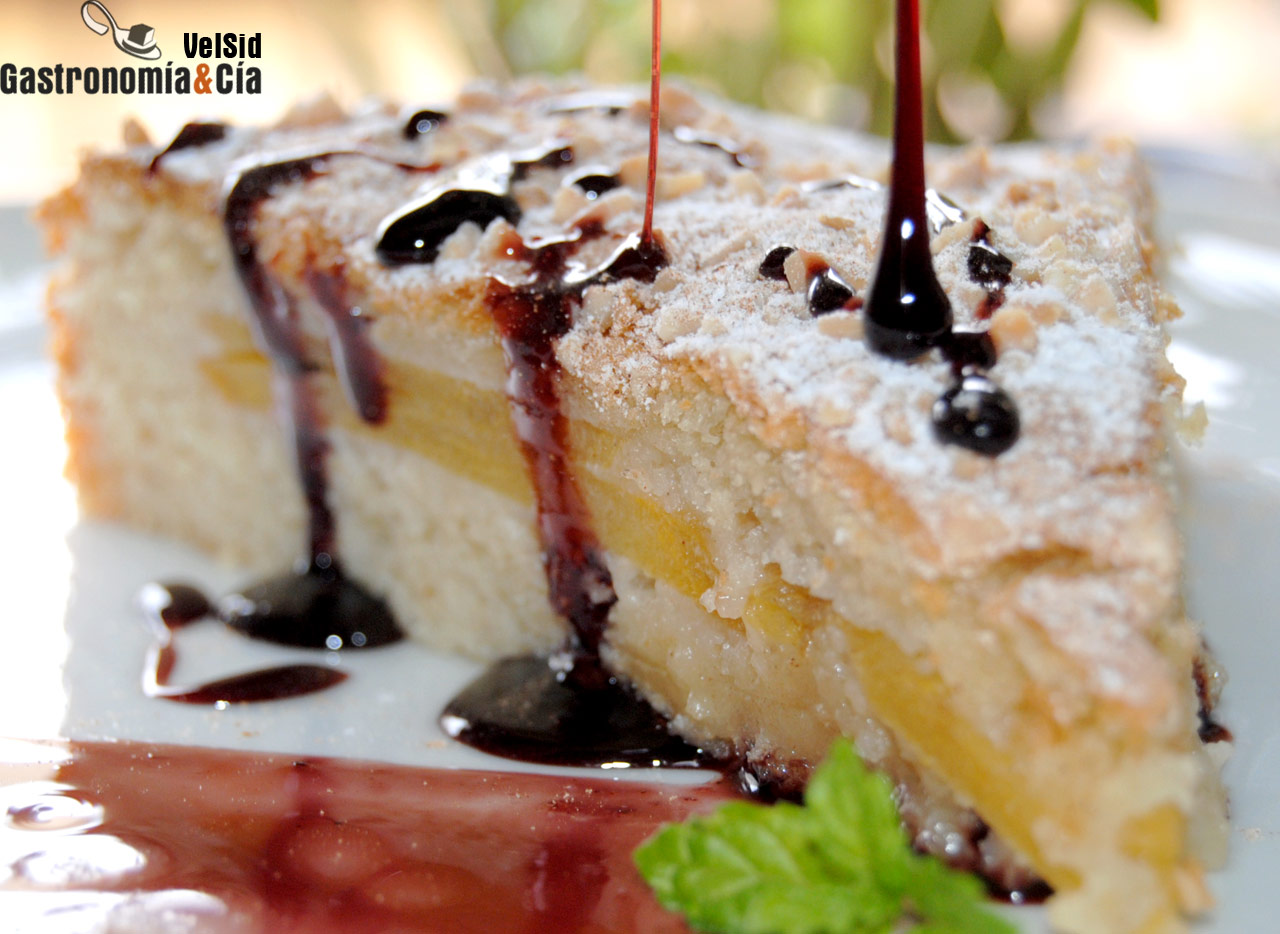 Bizcocho de queso fresco de cabra y persimon