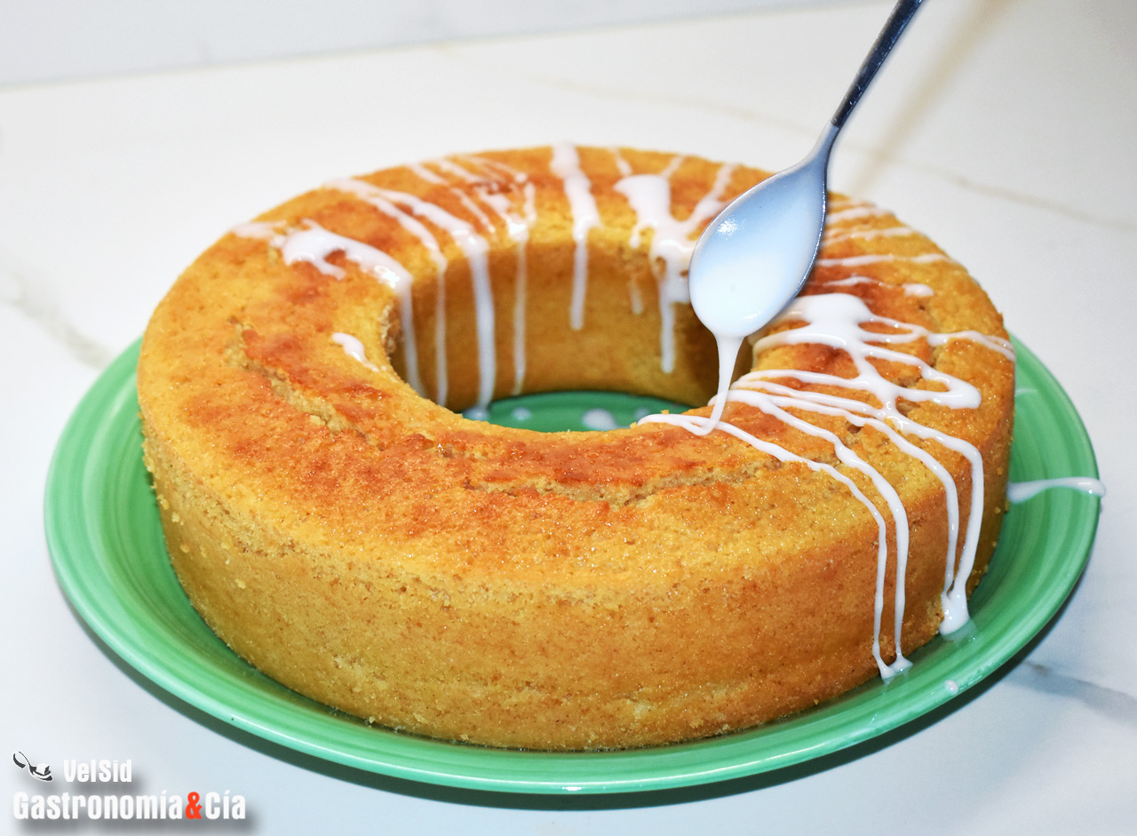 Bizcocho de lima súper esponjoso y jugoso