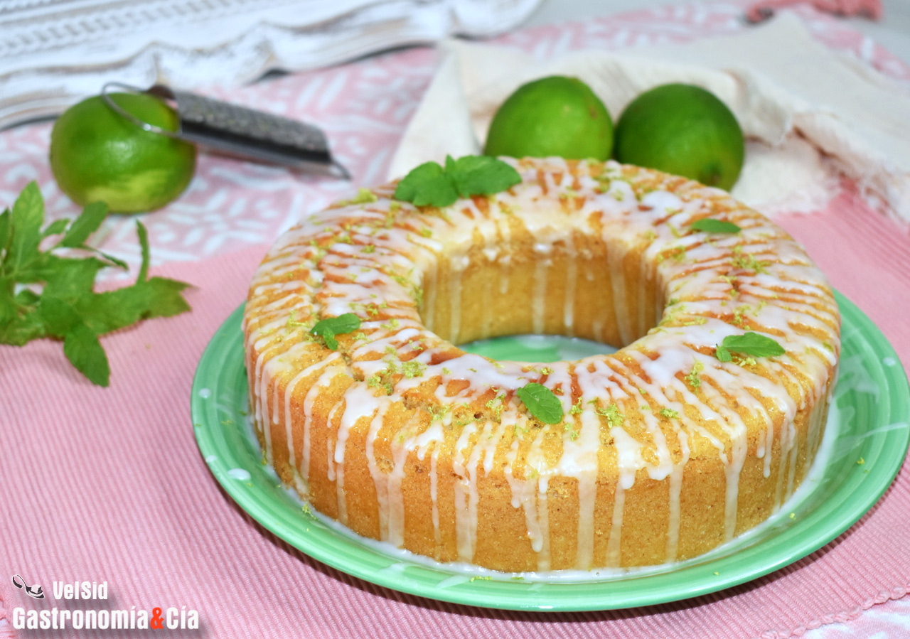Bizcocho de lima súper esponjoso y jugoso
