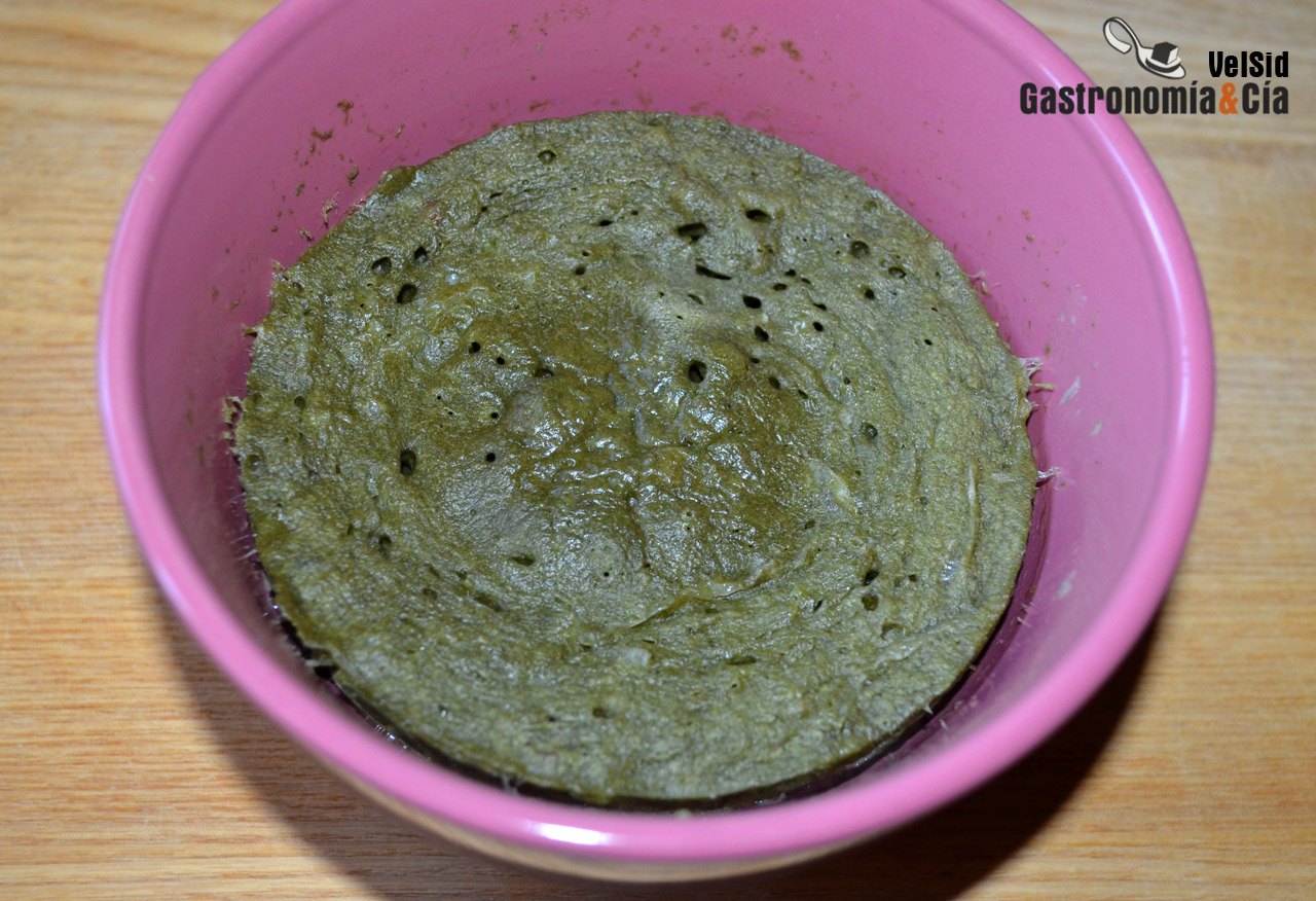 Bowlcake de kale, jamón y queso