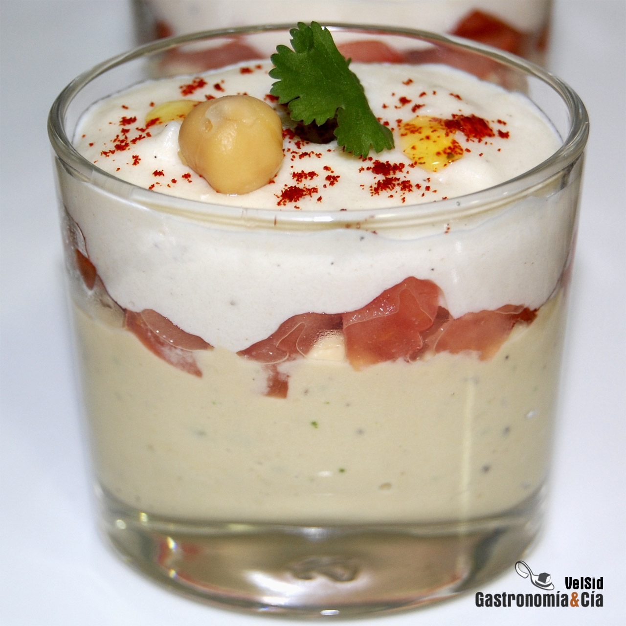 Brandada de bacalao con hummus