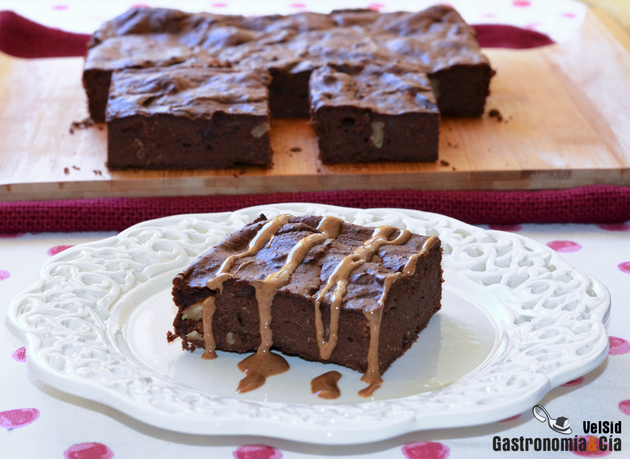 Brownie de chocolate y nueces saludable