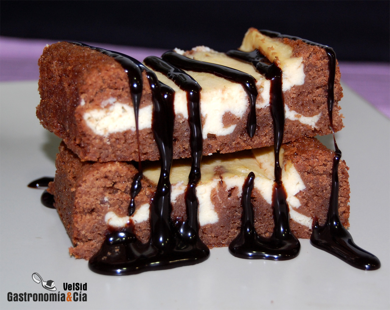 Brownie de chocolate y queso
