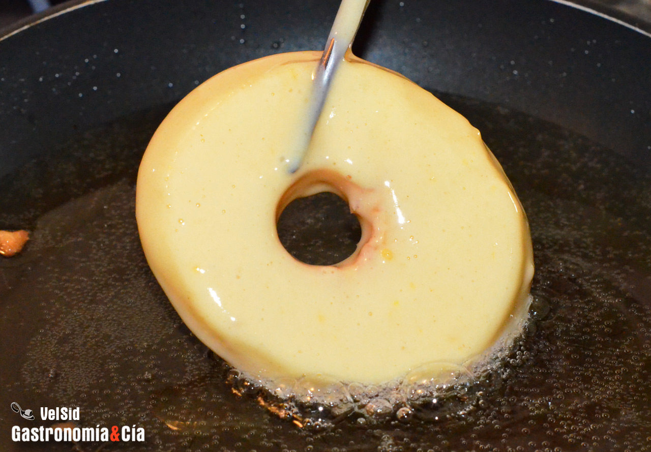 Buñuelos de manzana y anís