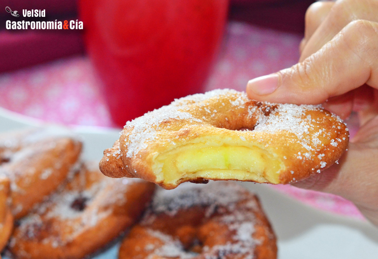 Buñuelos de manzana y anís