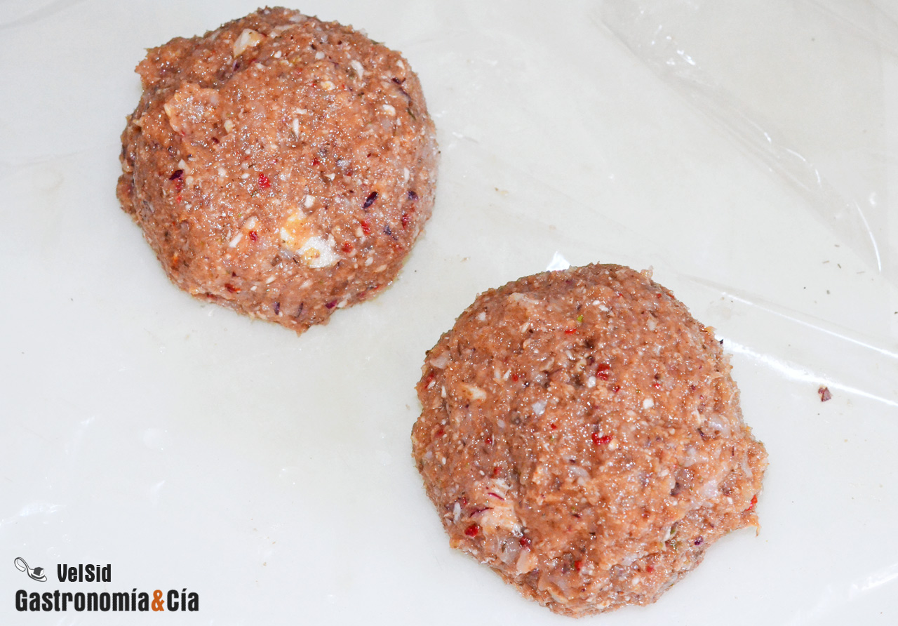 Hamburguesas de pollo y champiñones