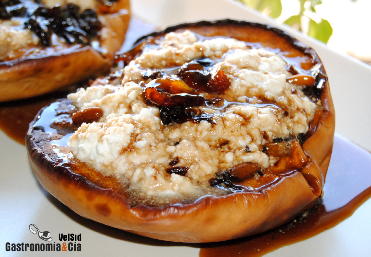 Calabaza asada con requesón y confitura de trompeta ama