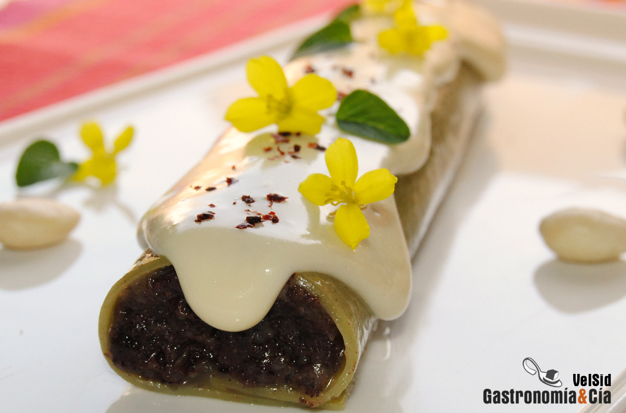 Canelón de espinacas con morcilla y mermelada de ceboll