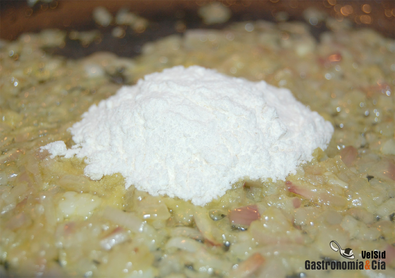 Receta de Cardo con salsa de almendras