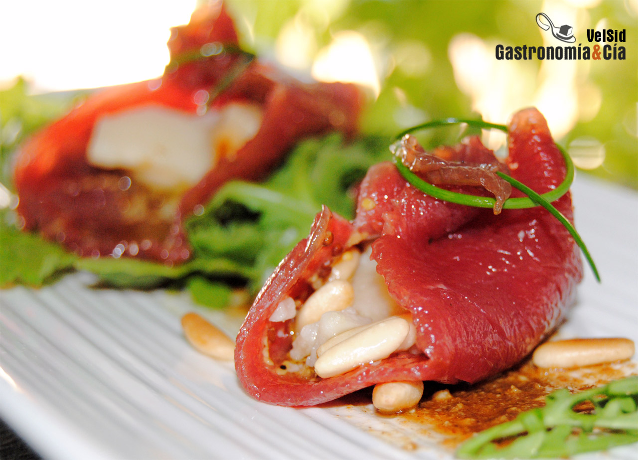 Carpaccio con vinagreta de mostaza