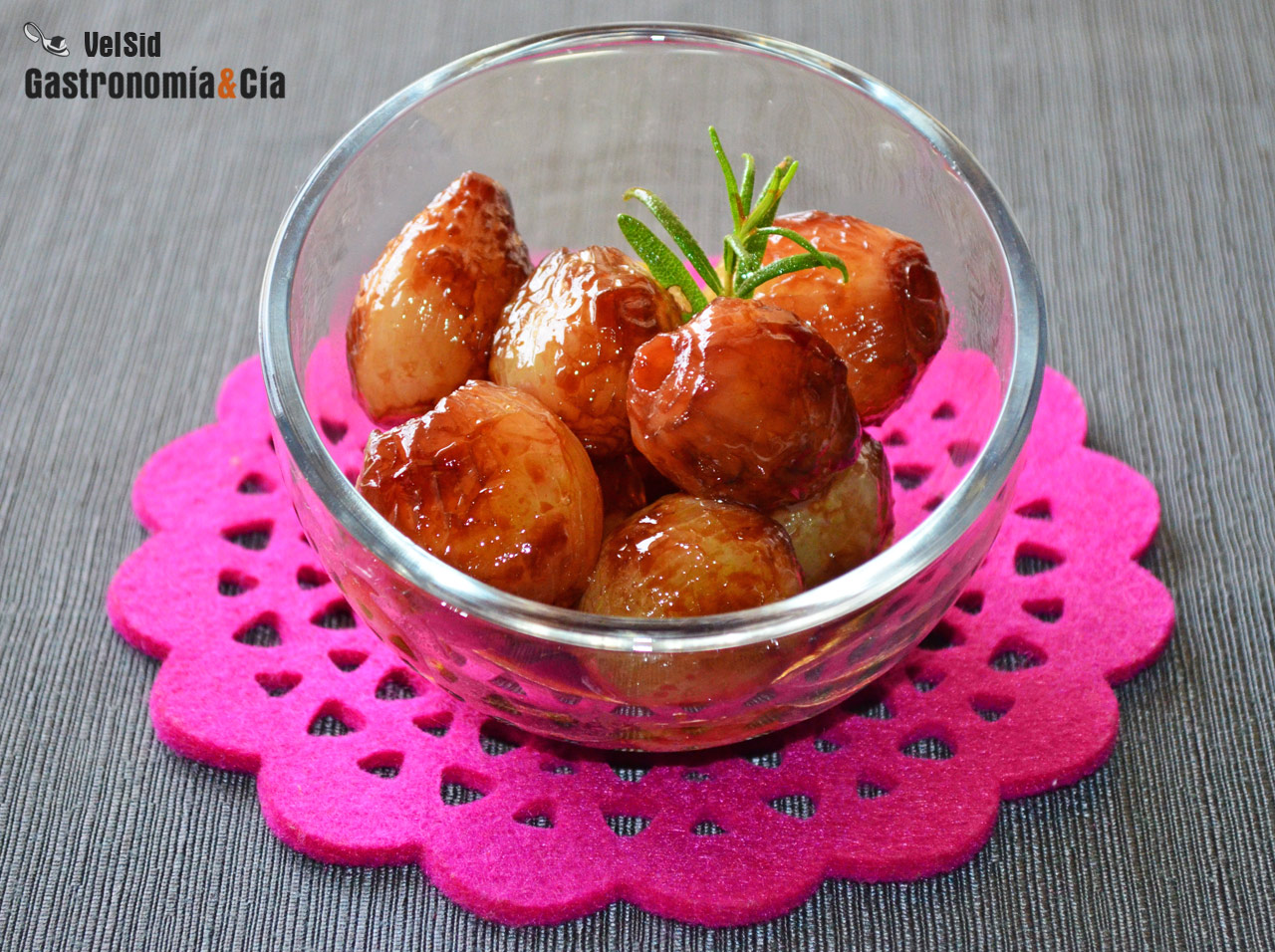 Cebollitas francesas glaseadas al Oporto