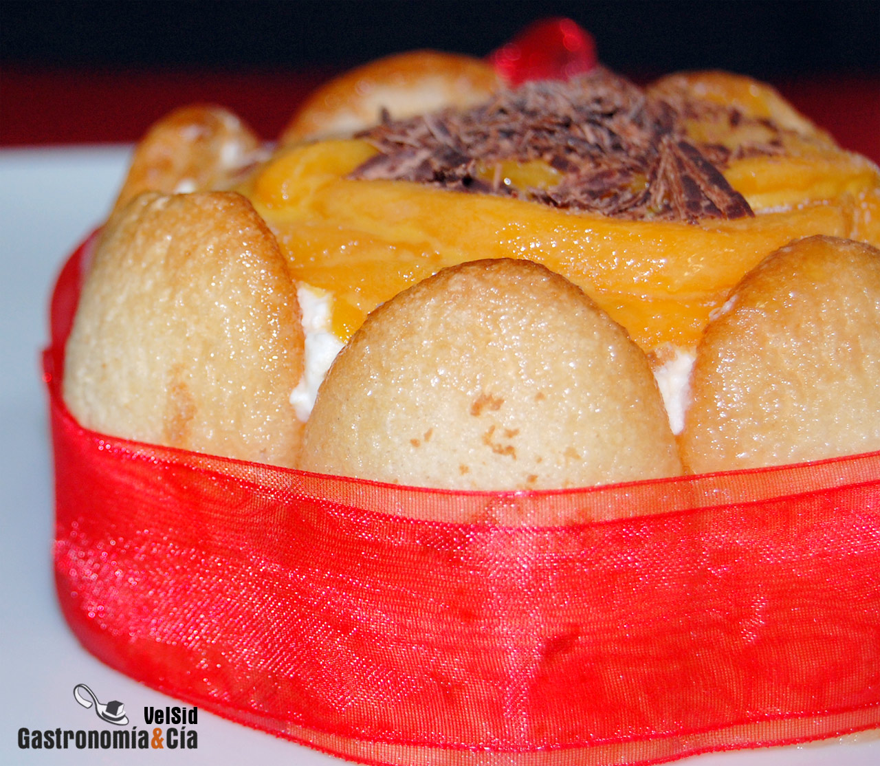 Charlota de melocotón