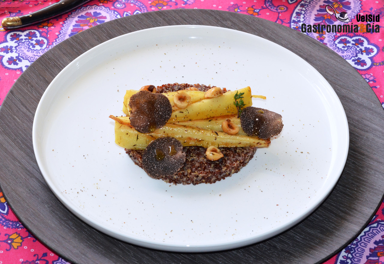 Chirivías con mantequilla y avellanas sobre quinoa con 