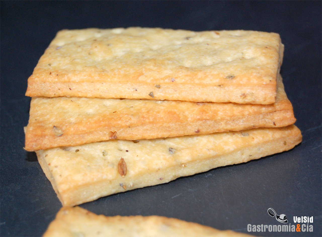 Coca de aceite y comino