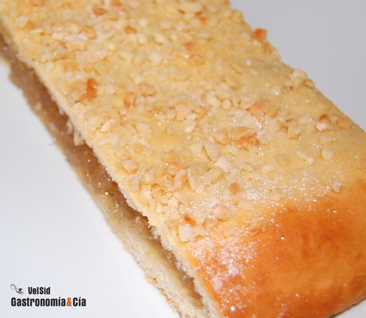 Coca de San Juan con cabello de ángel