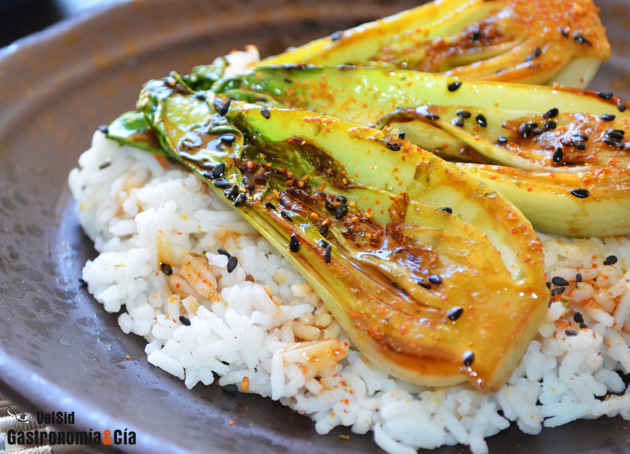 Cogollos de pak choi con arroz basmati