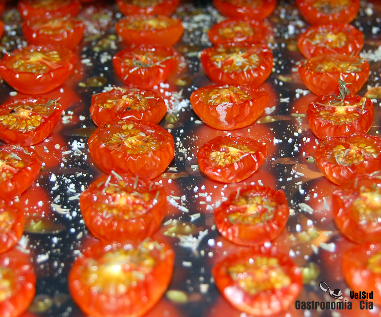 Conserva de tomates cherry en aceite de oliva