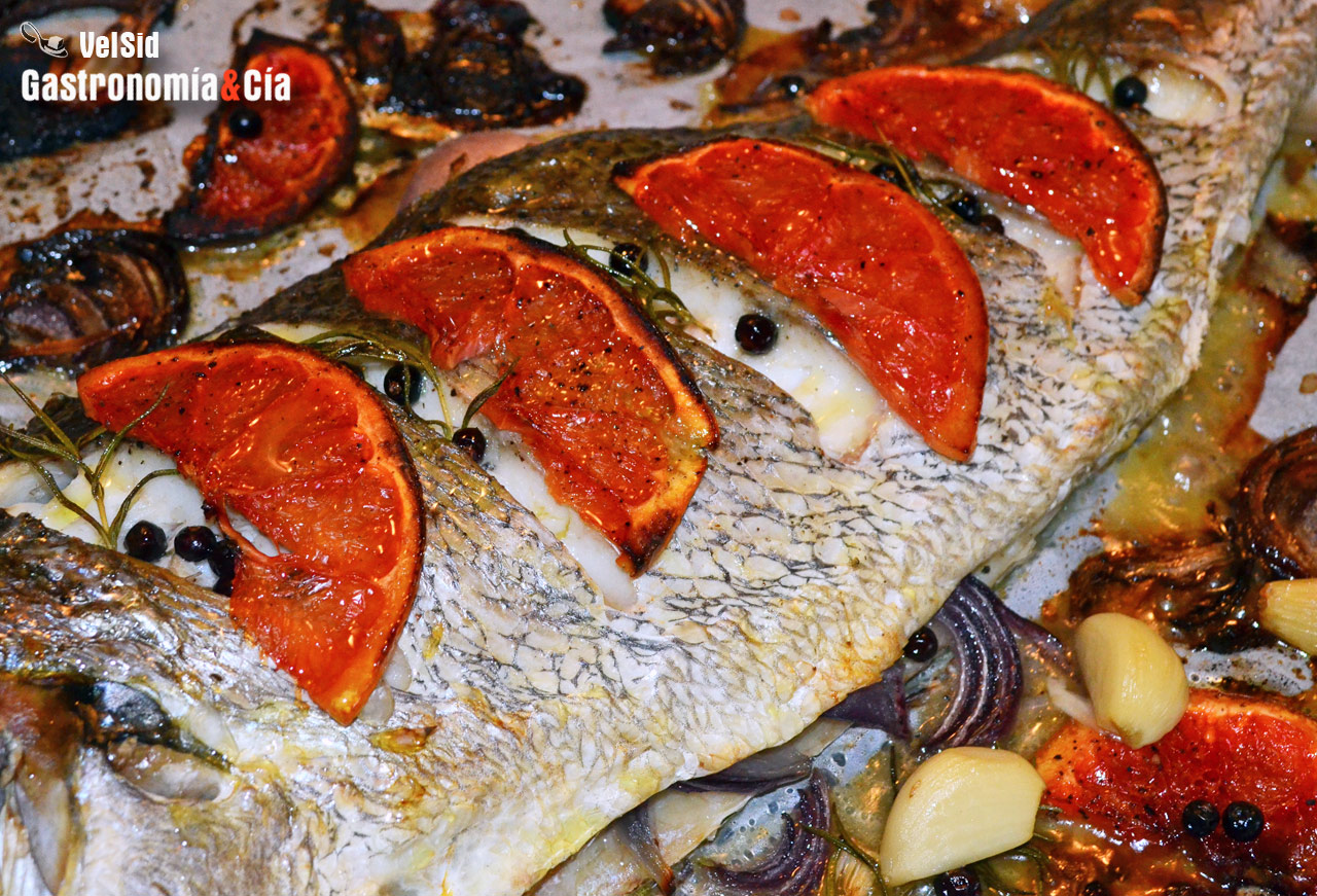Corvina al horno con pomelo