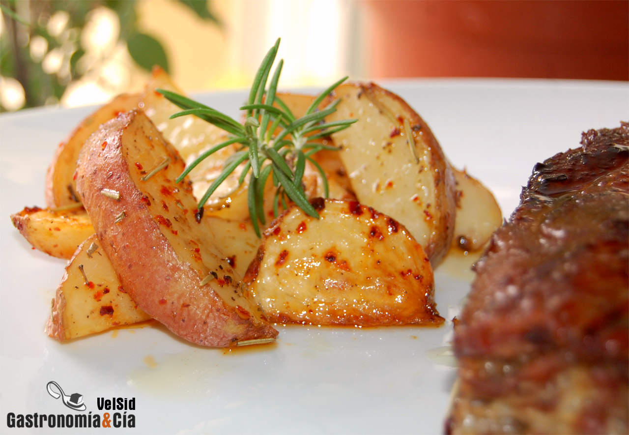 Costillas de cerdo al jengibre con patatas nuevas