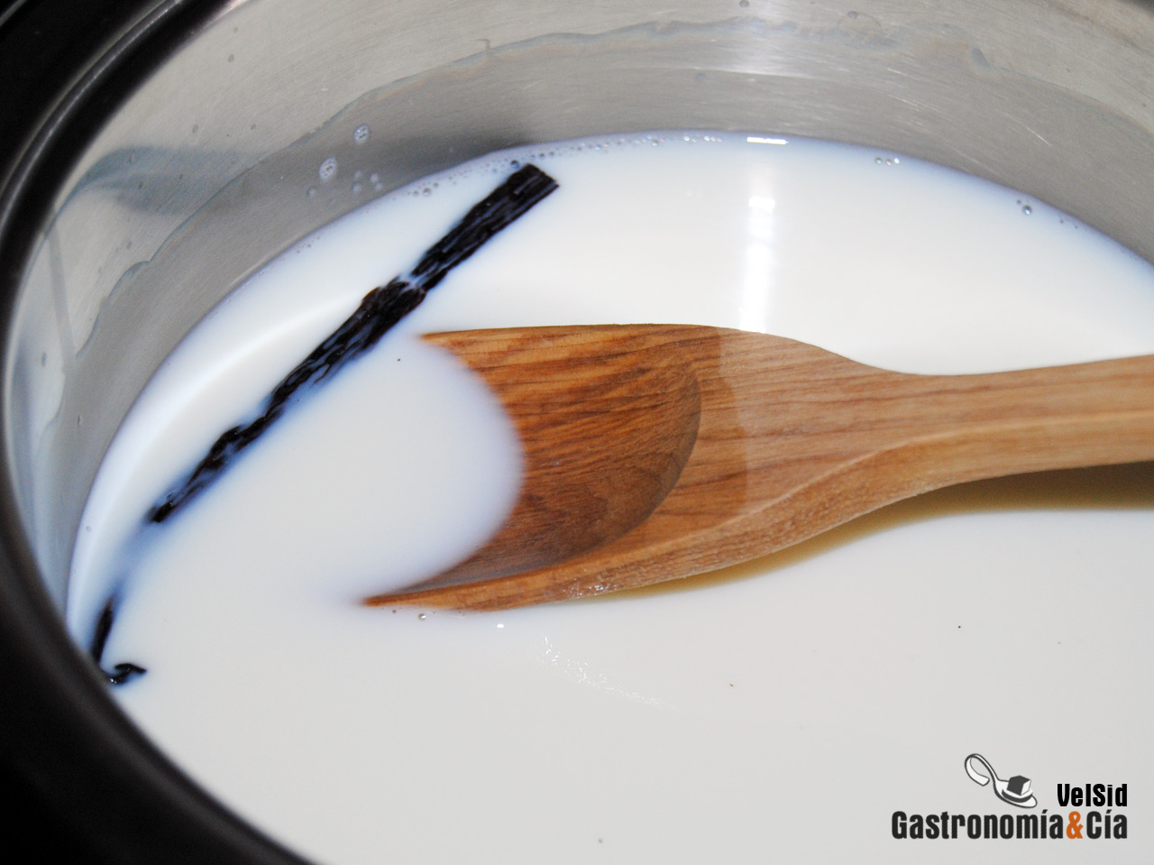 Cómo hacer crema inglesa