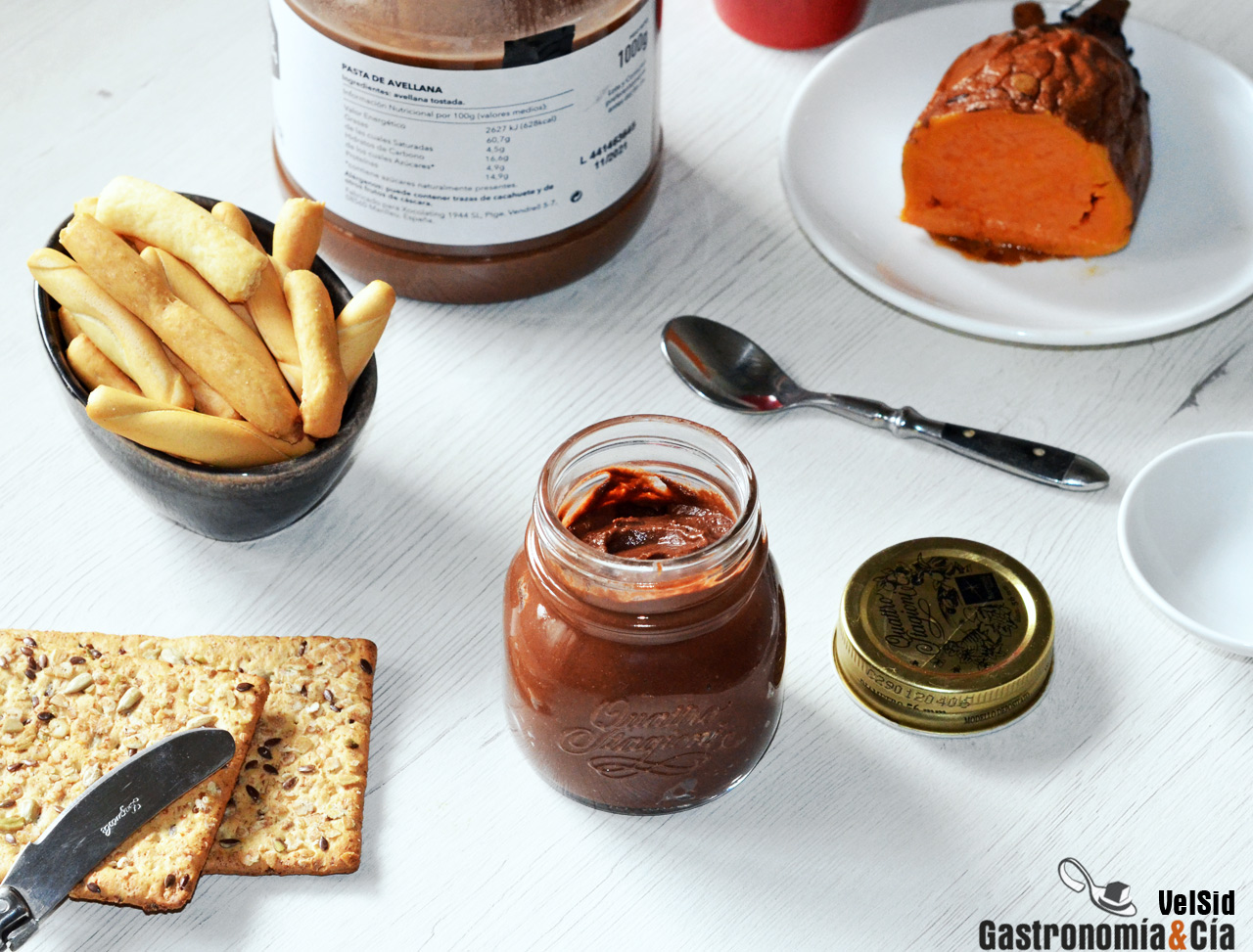 Crema de chocolate para untar saludable, con boniato, a